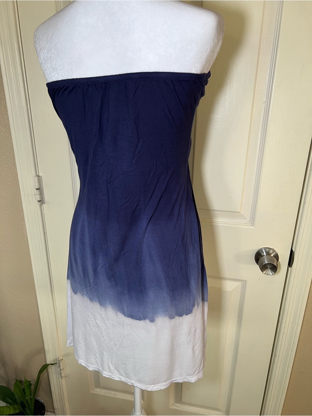 RAVYA Strapless Blue Ombre Dip Dye Tube Dress Crochet Rosette Size L Boho - Picture 8 of 9